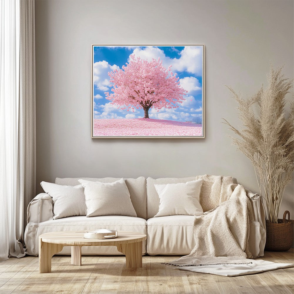 Pinkfarbener Kirschbaum in voller Blüte